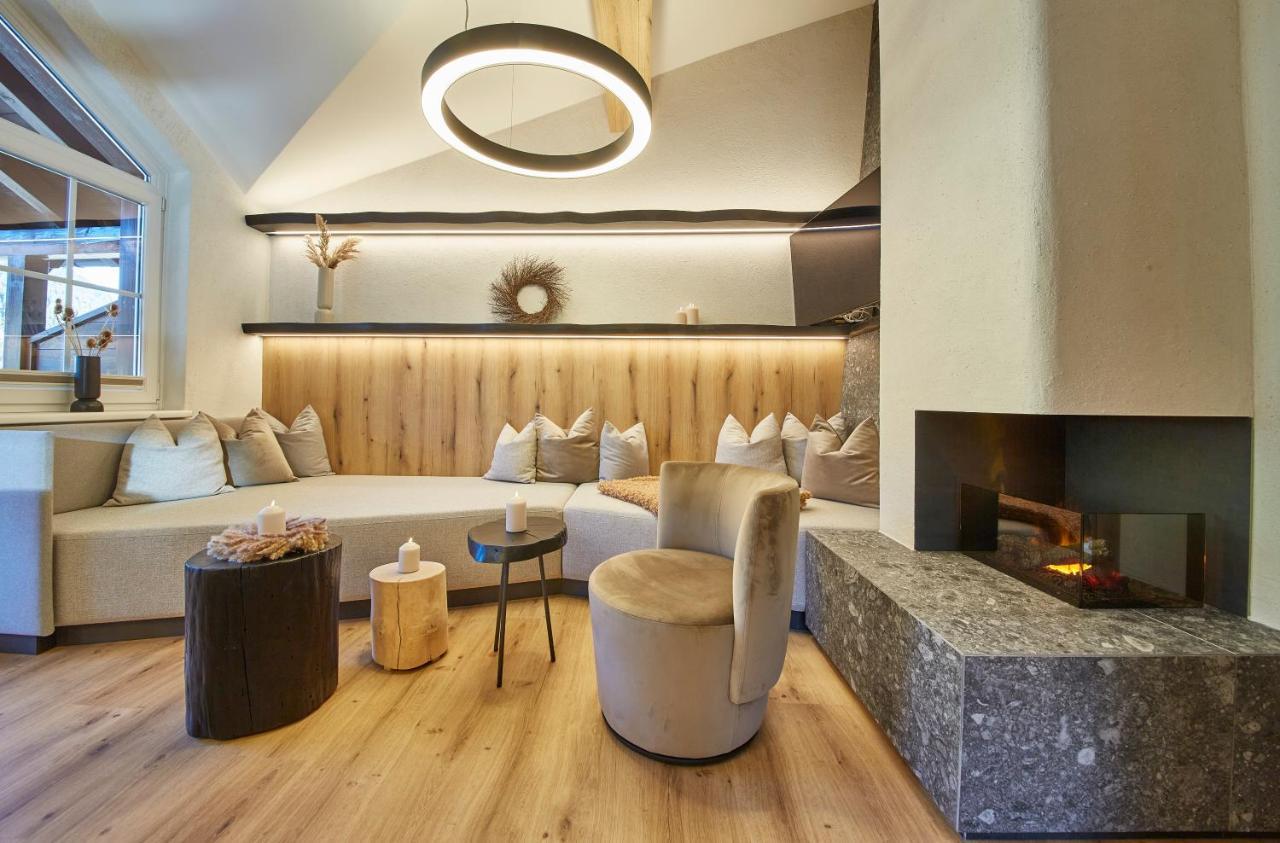 Penthouse Fire & Stone *